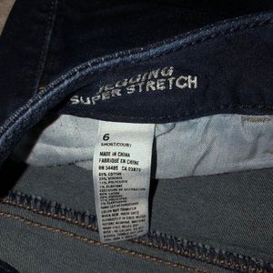 American Eagle Super Stretch dark wash jegging